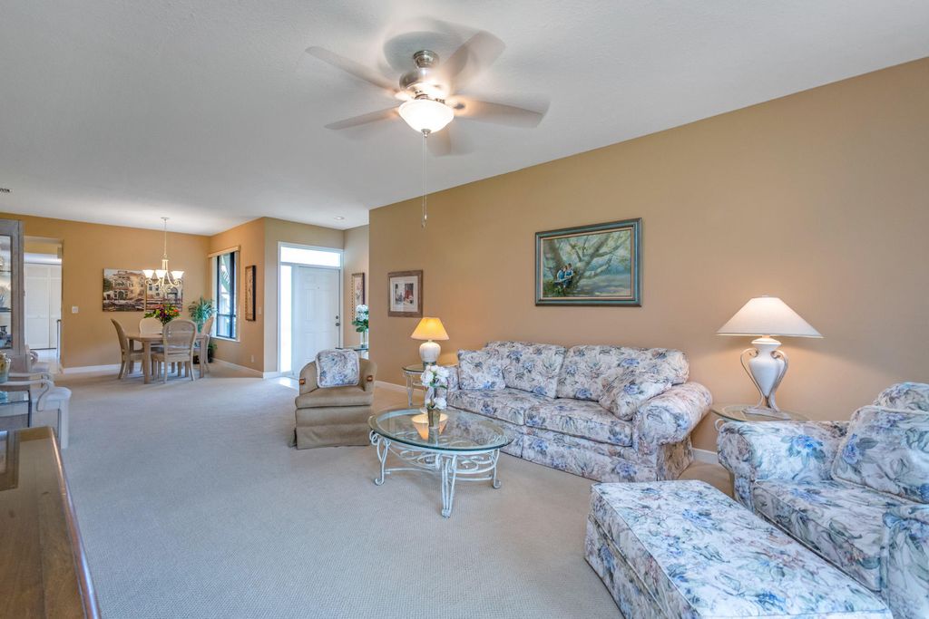 Photo of 135 Old Meadow Way, Palm Beach Gardens, FL 33418 (MLS # B26030490)