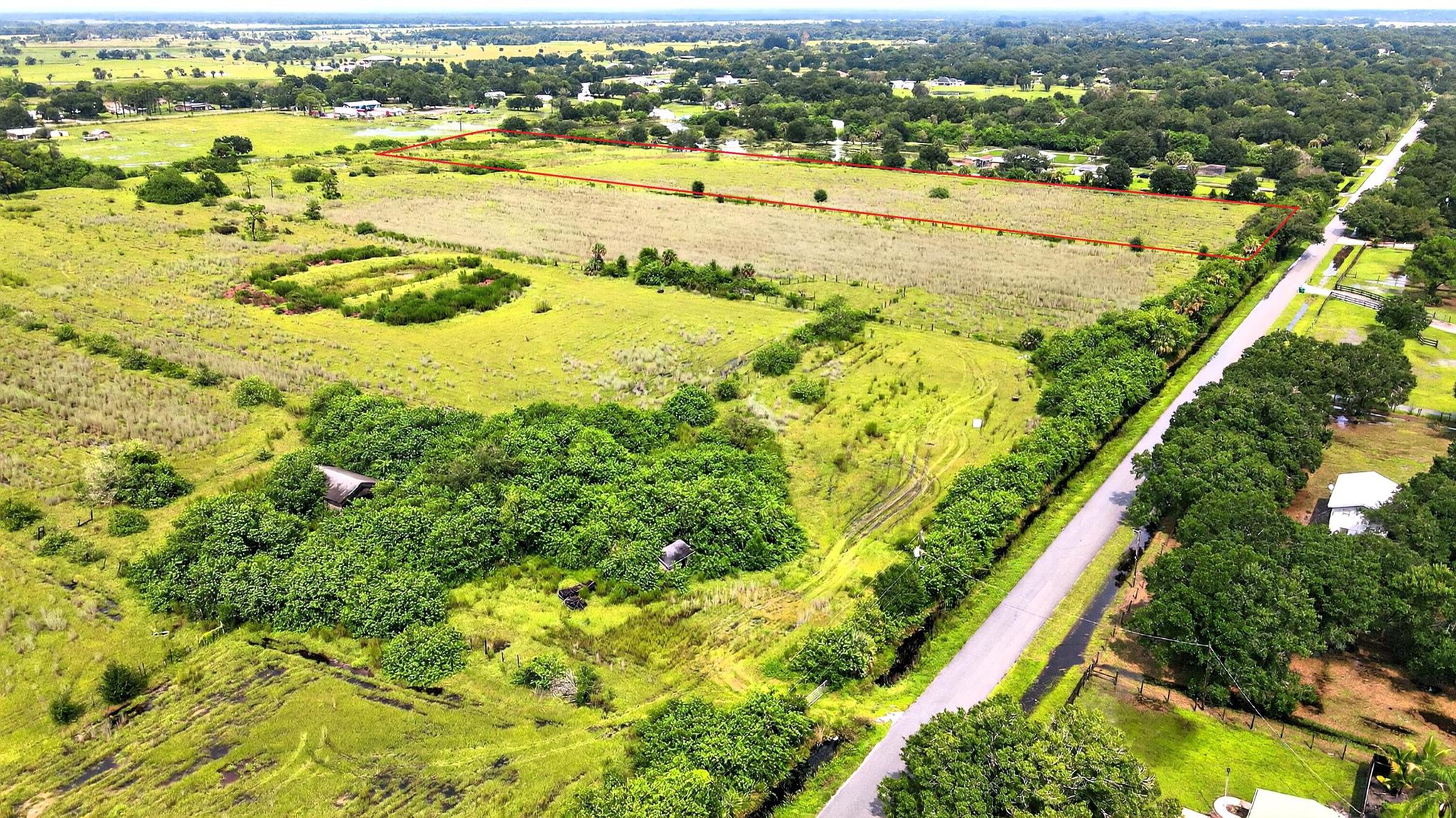 NW Okeechobee - Land