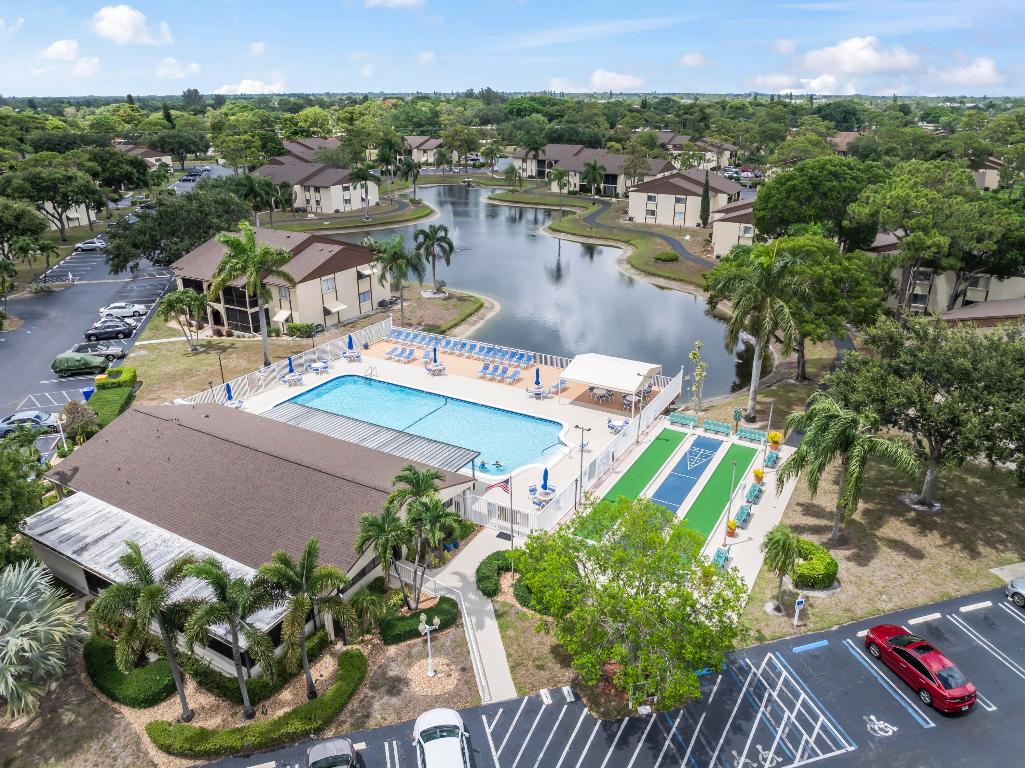 PINE RIDGE SOUTH I CONDO - Residential Lease