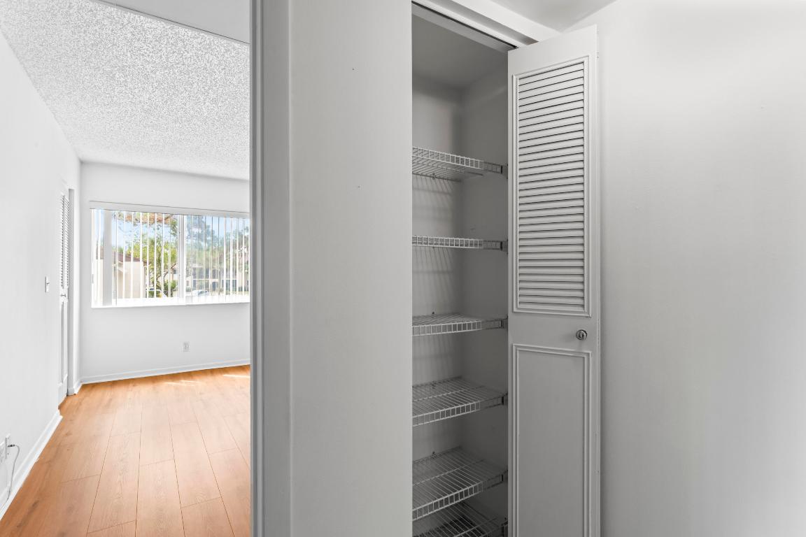 PINE RIDGE SOUTH I CONDO - Residential Lease