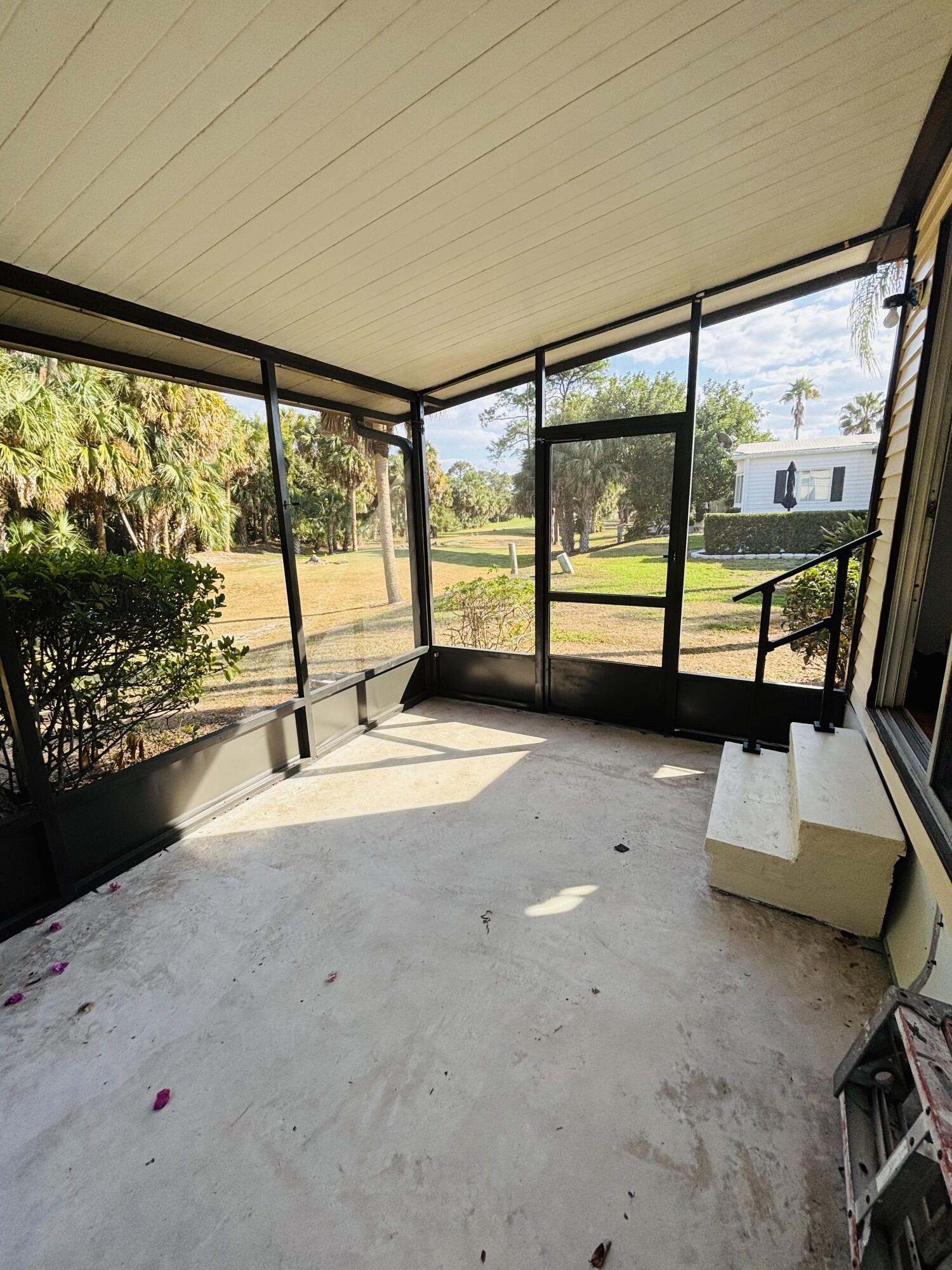 Spanish Lakes Golf Village - Residential