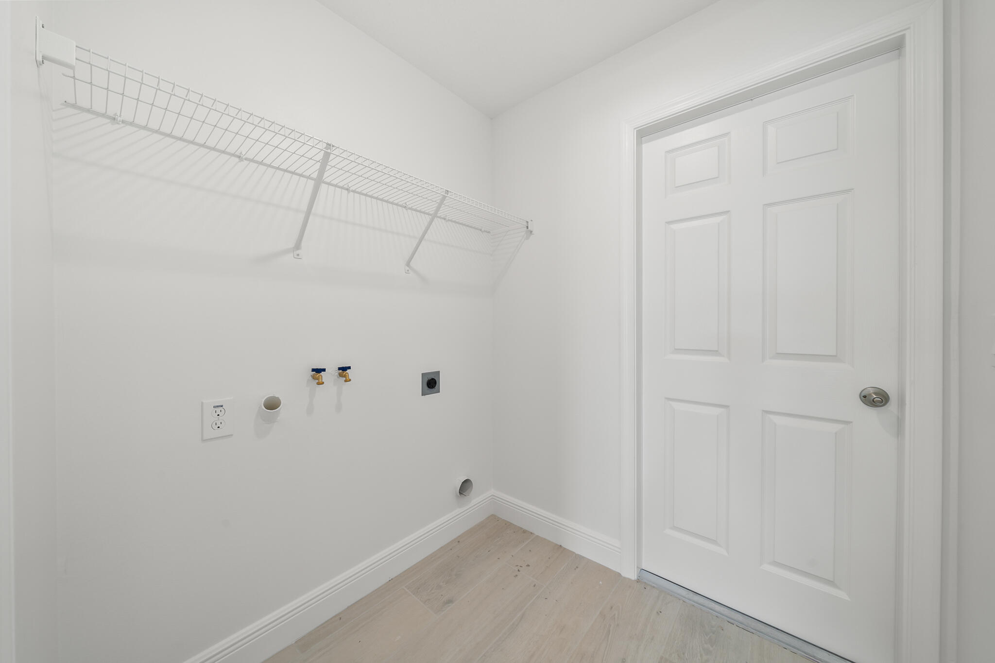 AMBERWOOD AT BAYSIDE LAKES - Residential