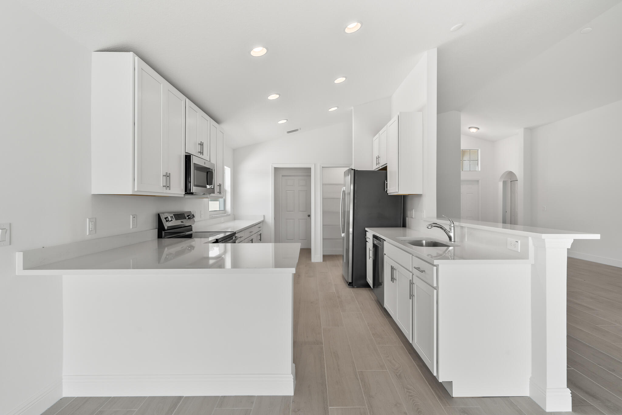 AMBERWOOD AT BAYSIDE LAKES - Residential