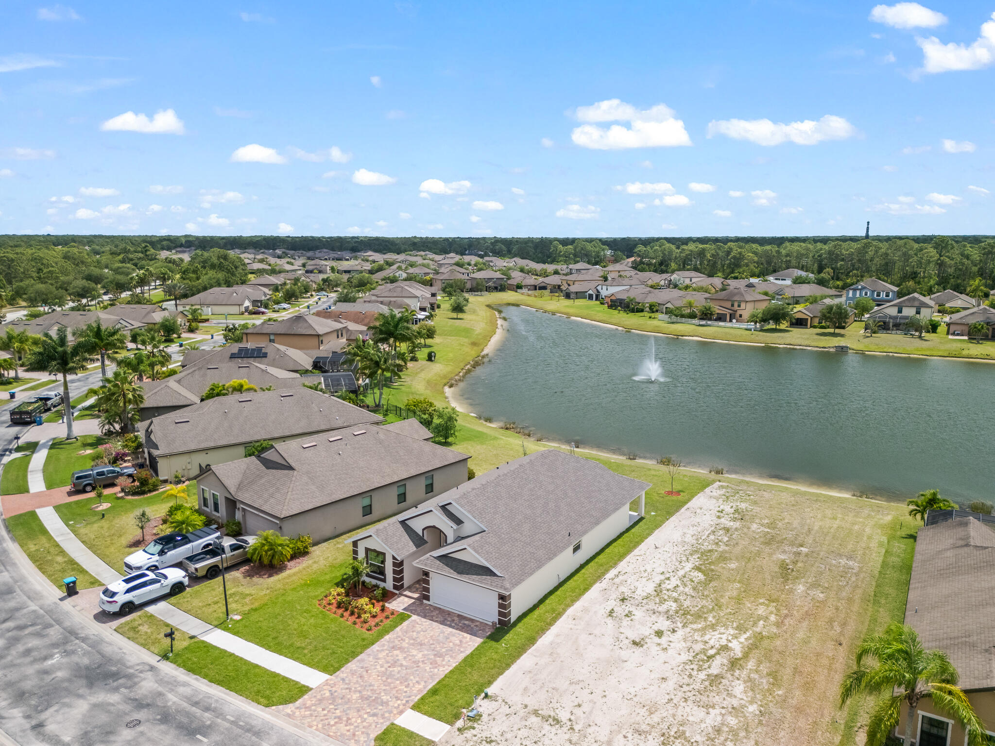 AMBERWOOD AT BAYSIDE LAKES - Residential
