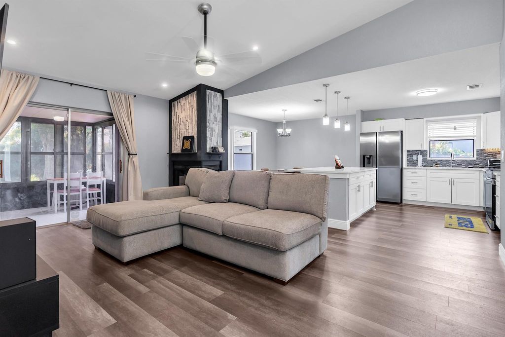 Photo of 398 SE Husted Terrace, Port Saint Lucie, FL 34983 (MLS # R11088908)