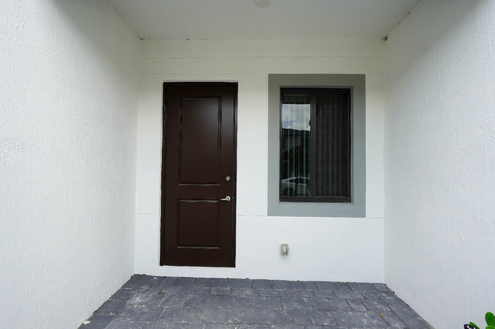 Century Pk Square - Residential Lease