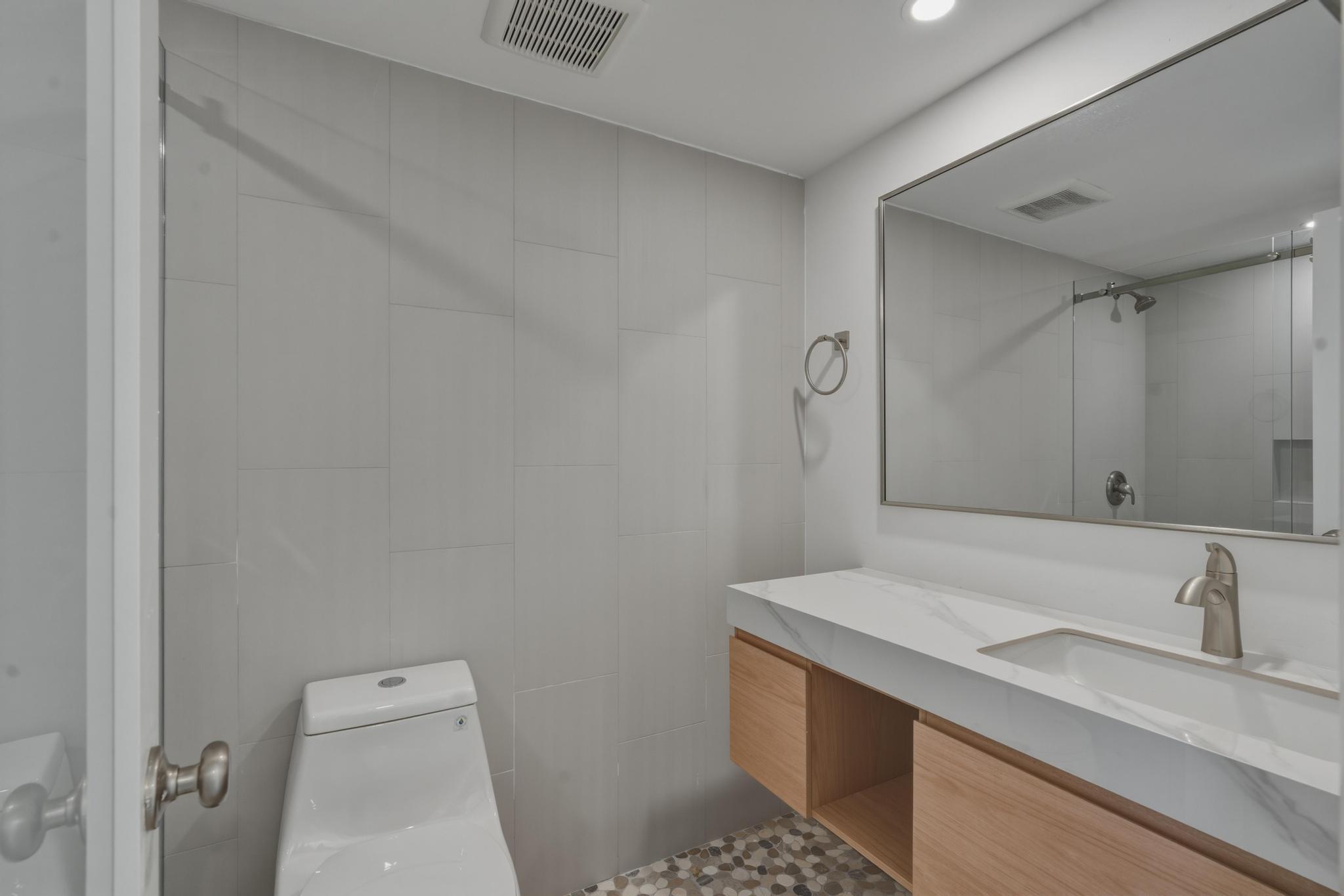 GARDEN POINT CONDO - Residential