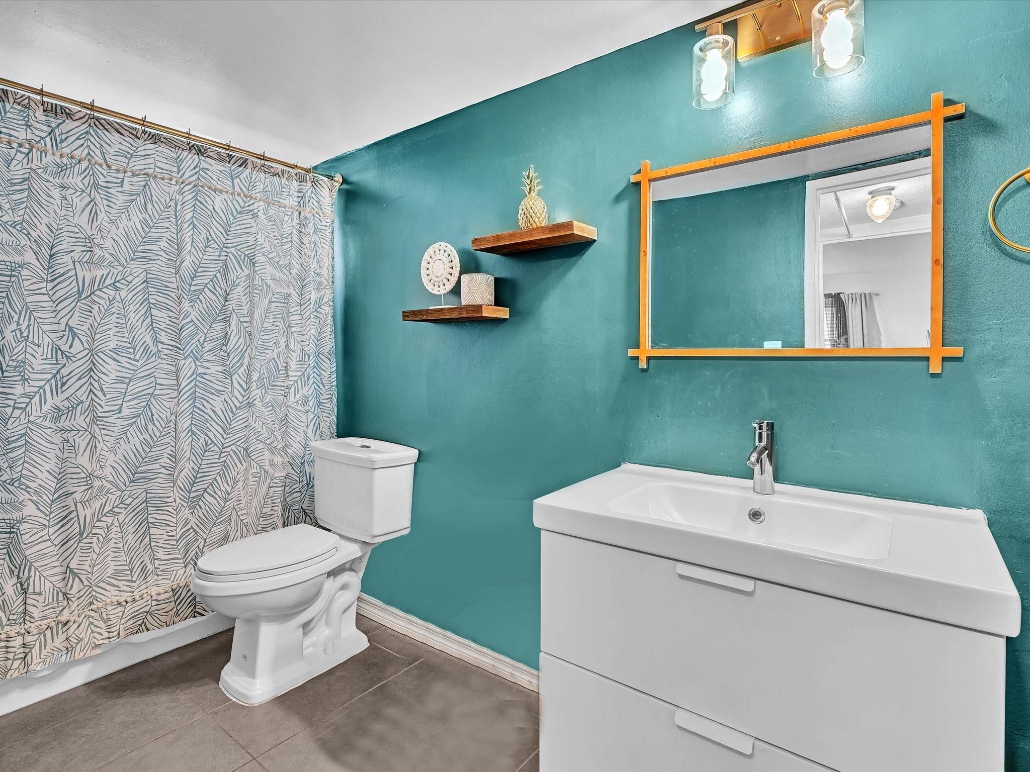 Horizon House Condo - Residential