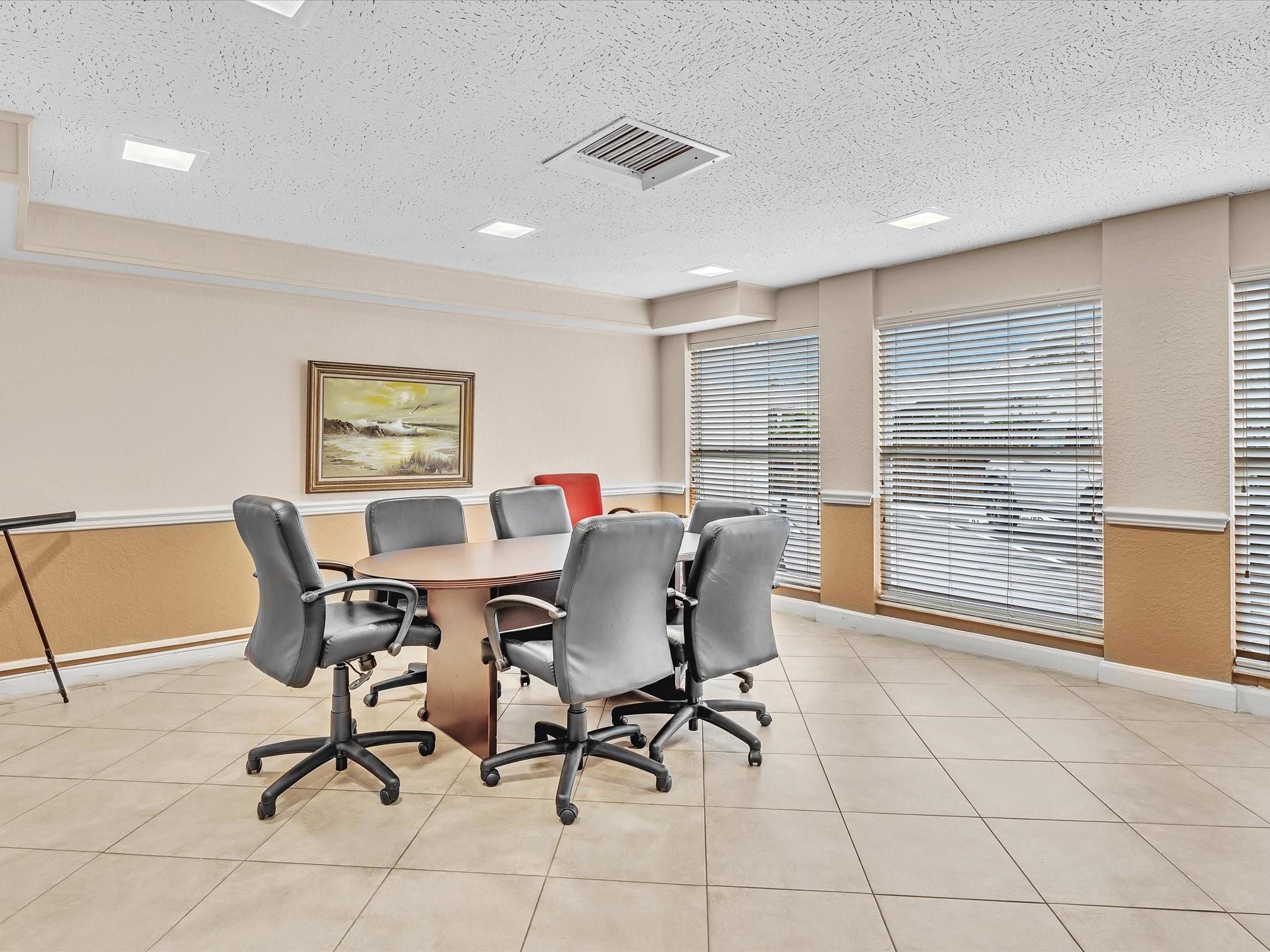 Horizon House Condo - Residential