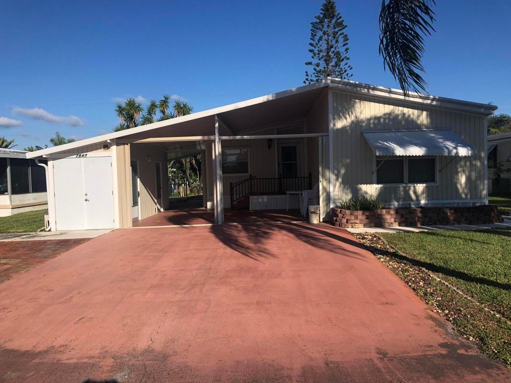 Photo of 7847 SE Swan Avenue, Hobe Sound, FL 33455 (MLS # R10856140)