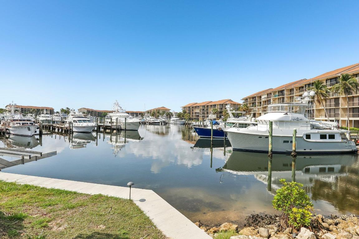 Marina at the Bluffs - Residential