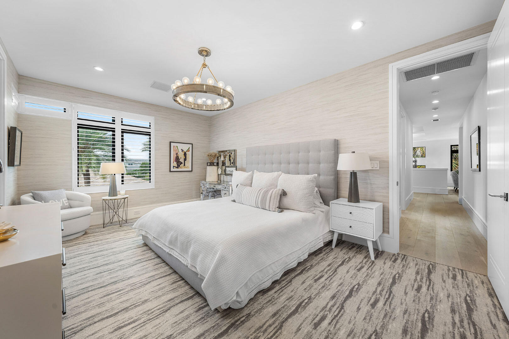 ROYAL PALM YACHT & COUNTRY CLUB - Residential