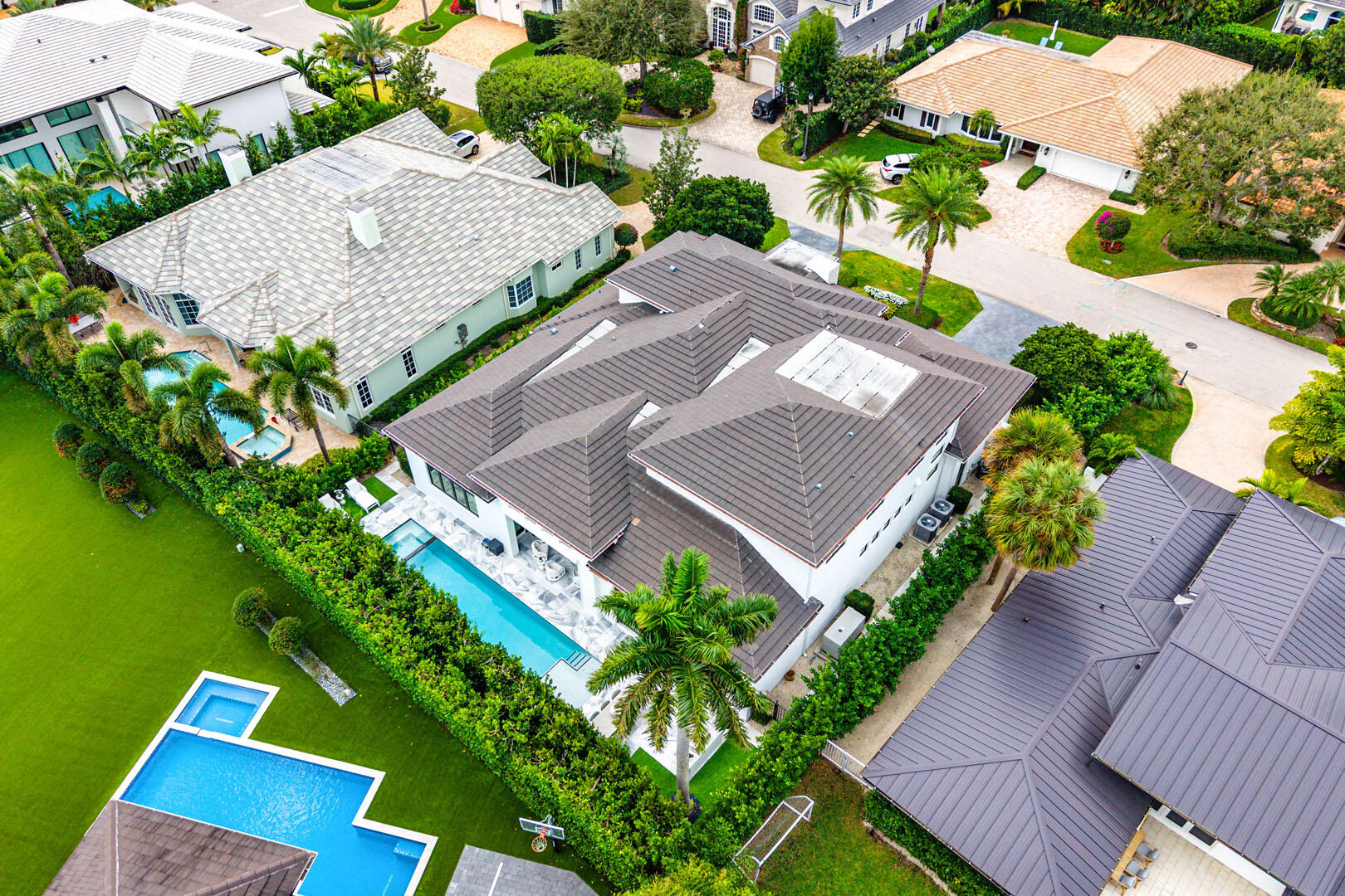 ROYAL PALM YACHT & COUNTRY CLUB - Residential