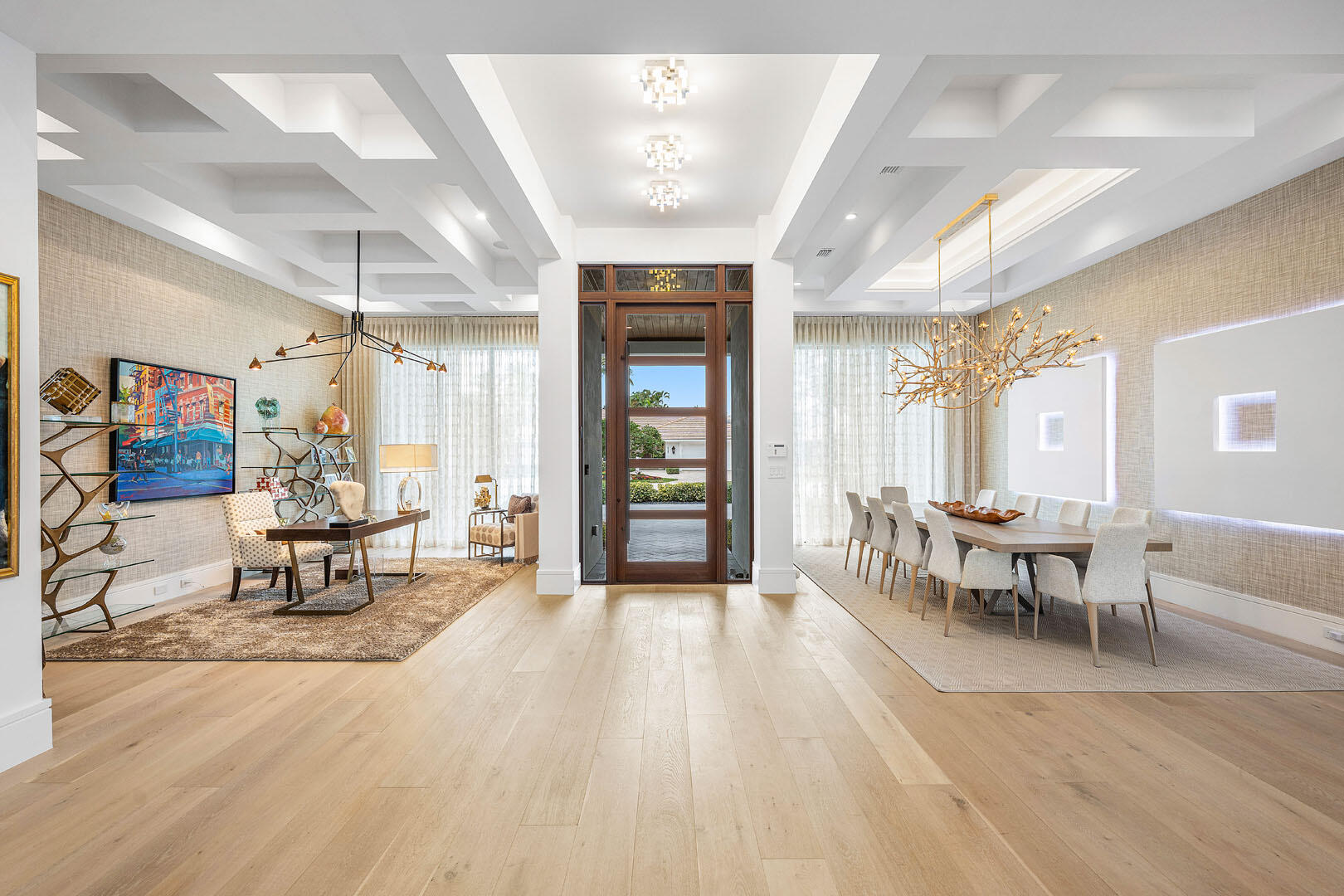 ROYAL PALM YACHT & COUNTRY CLUB - Residential