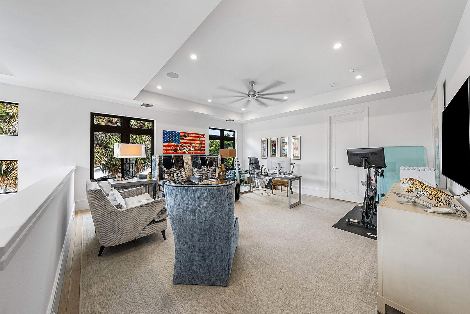 ROYAL PALM YACHT & COUNTRY CLUB - Residential