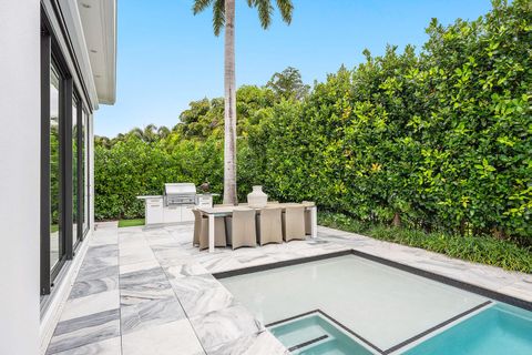 Tiny photo for 2424 Queen Palm Road, Boca Raton, FL 33432 (MLS # R11160418)