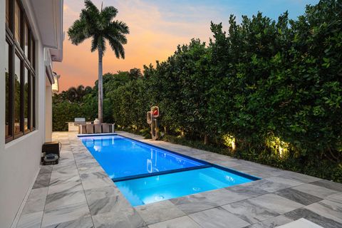 Tiny photo for 2424 Queen Palm Road, Boca Raton, FL 33432 (MLS # R11160418)