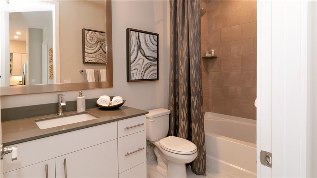 Ft Lauderdale Land & Dev - Residential Lease