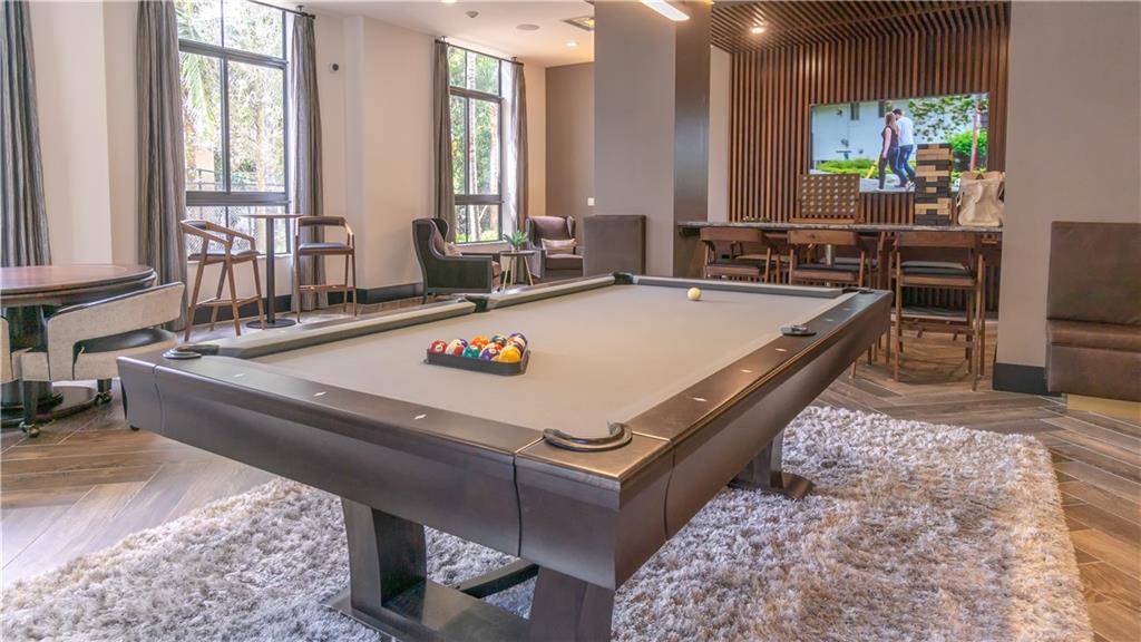 Ft Lauderdale Land & Dev - Residential Lease