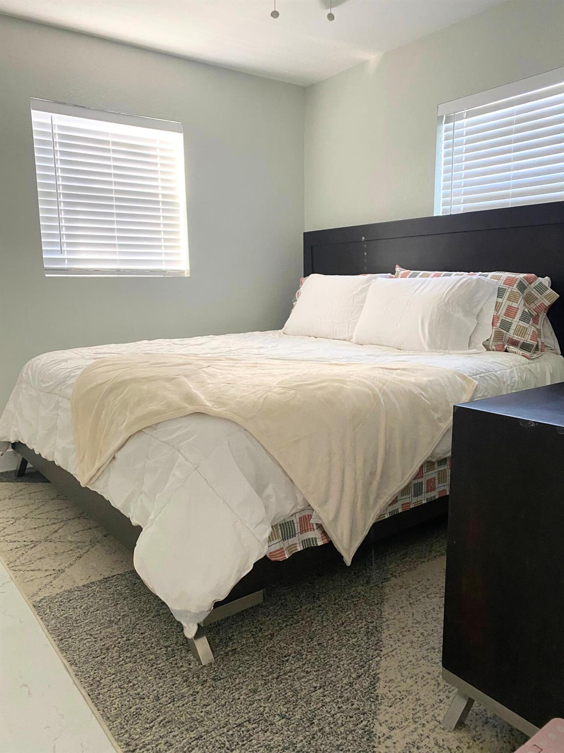 COLLIER MANOR 3RD ADD - Residential