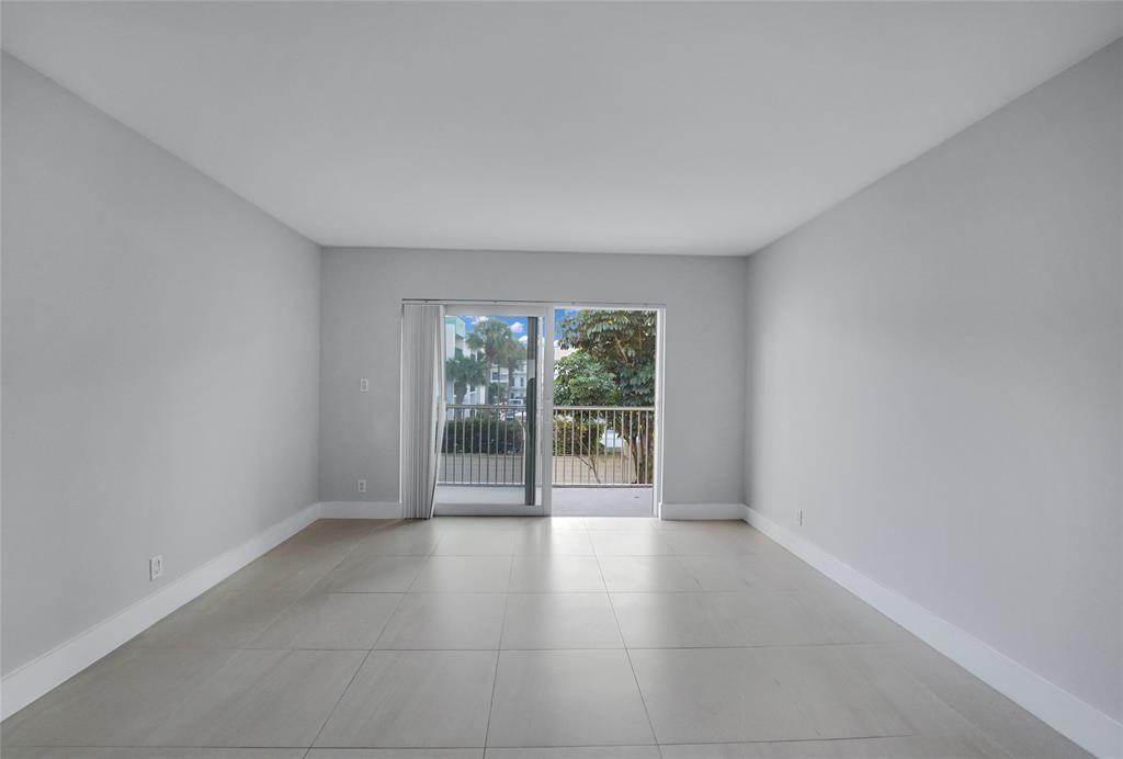 1439 S Ocean Blvd 205
