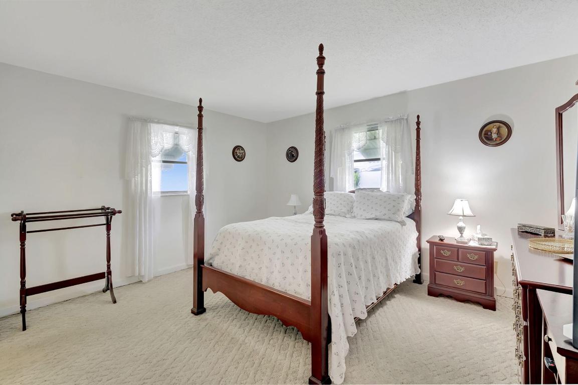 PALM BEACH LEISUREVILLE SEC 10 - Residential