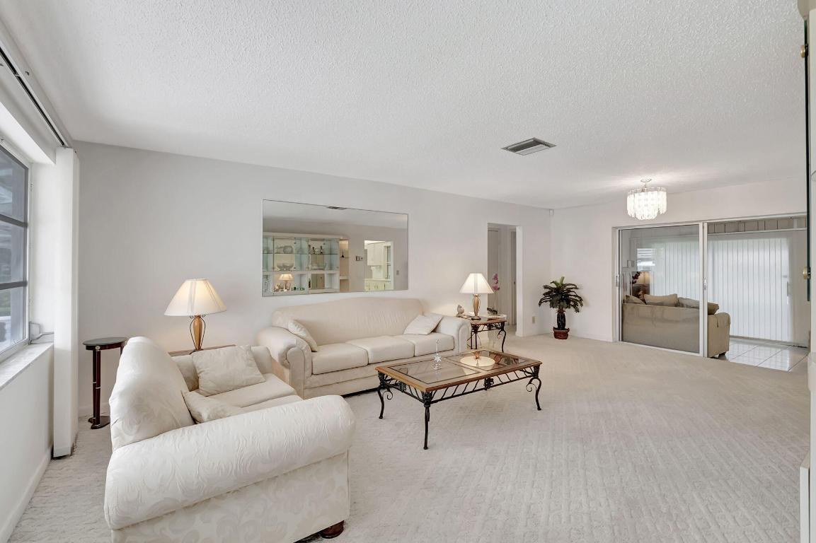 PALM BEACH LEISUREVILLE SEC 10 - Residential