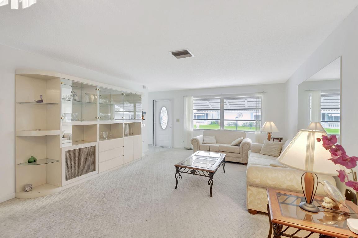 PALM BEACH LEISUREVILLE SEC 10 - Residential