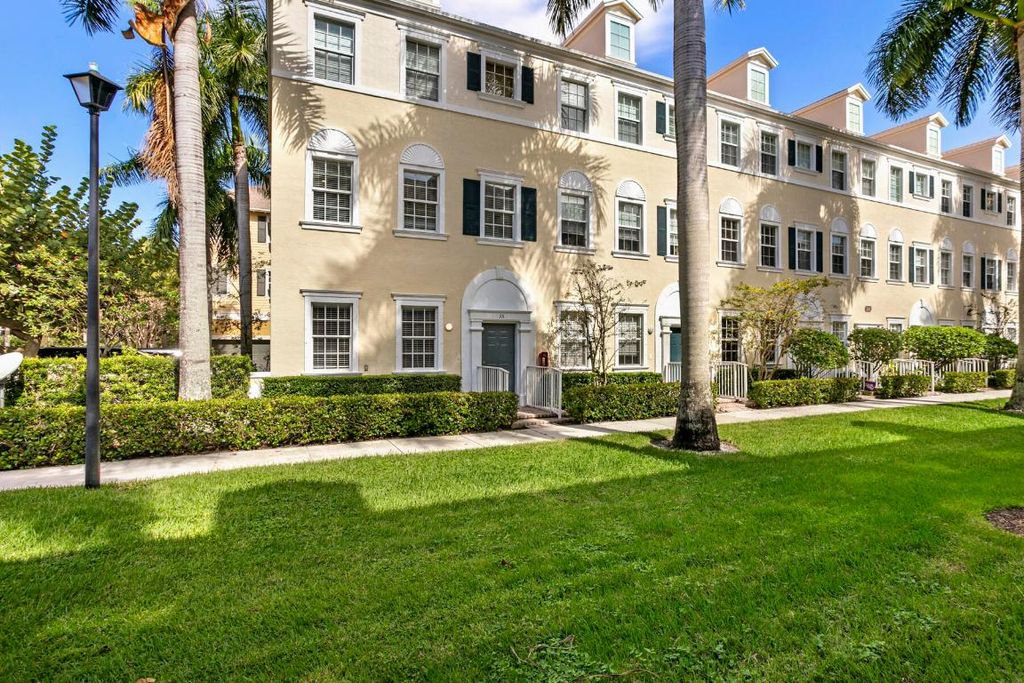 Photo of 114 Locustberry Lane #101, Jupiter, FL 33458 (MLS # R11137209)