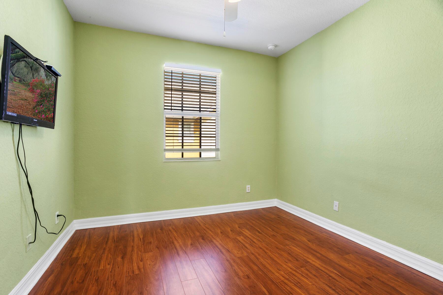 SANDPIPER COVE AT BOTANIC - Residential