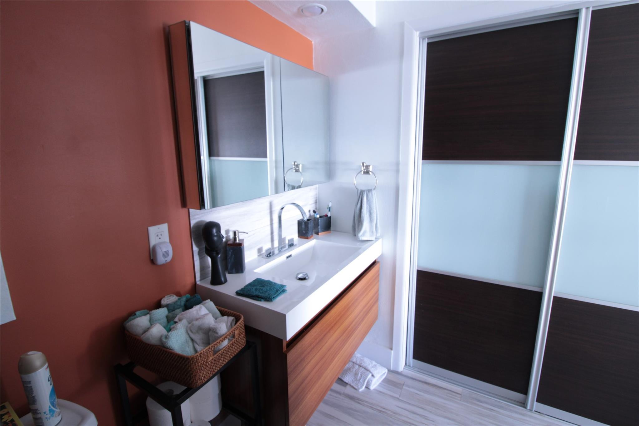 Isle Of Paradise Co-Op A - Residential Lease