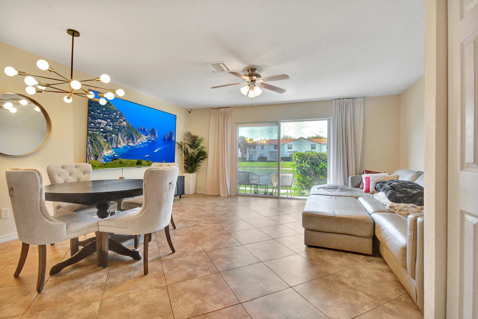 ROYAL WOODS CONDO - Residential Lease