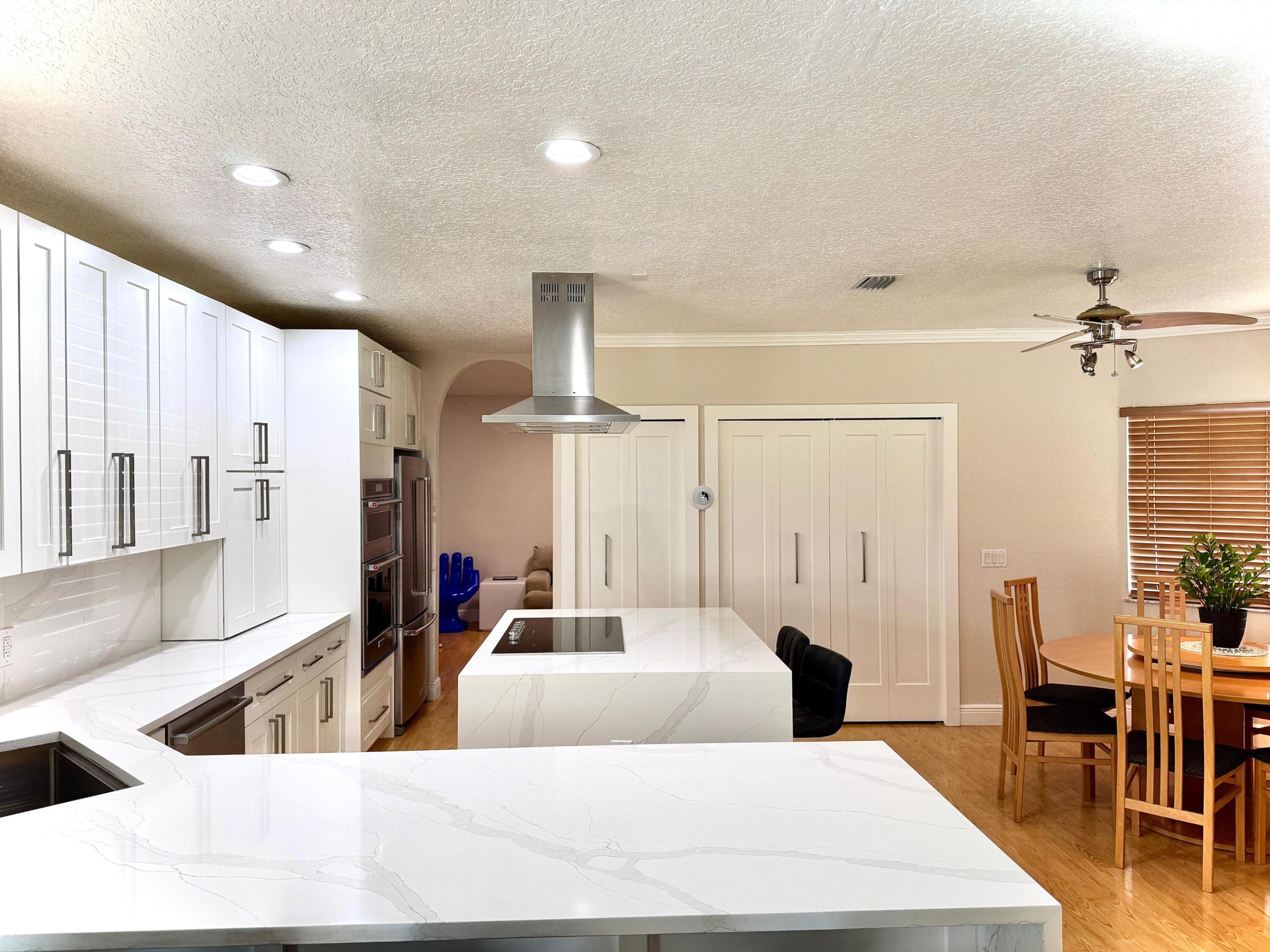 DAVIE WHISPERING PINES - Residential