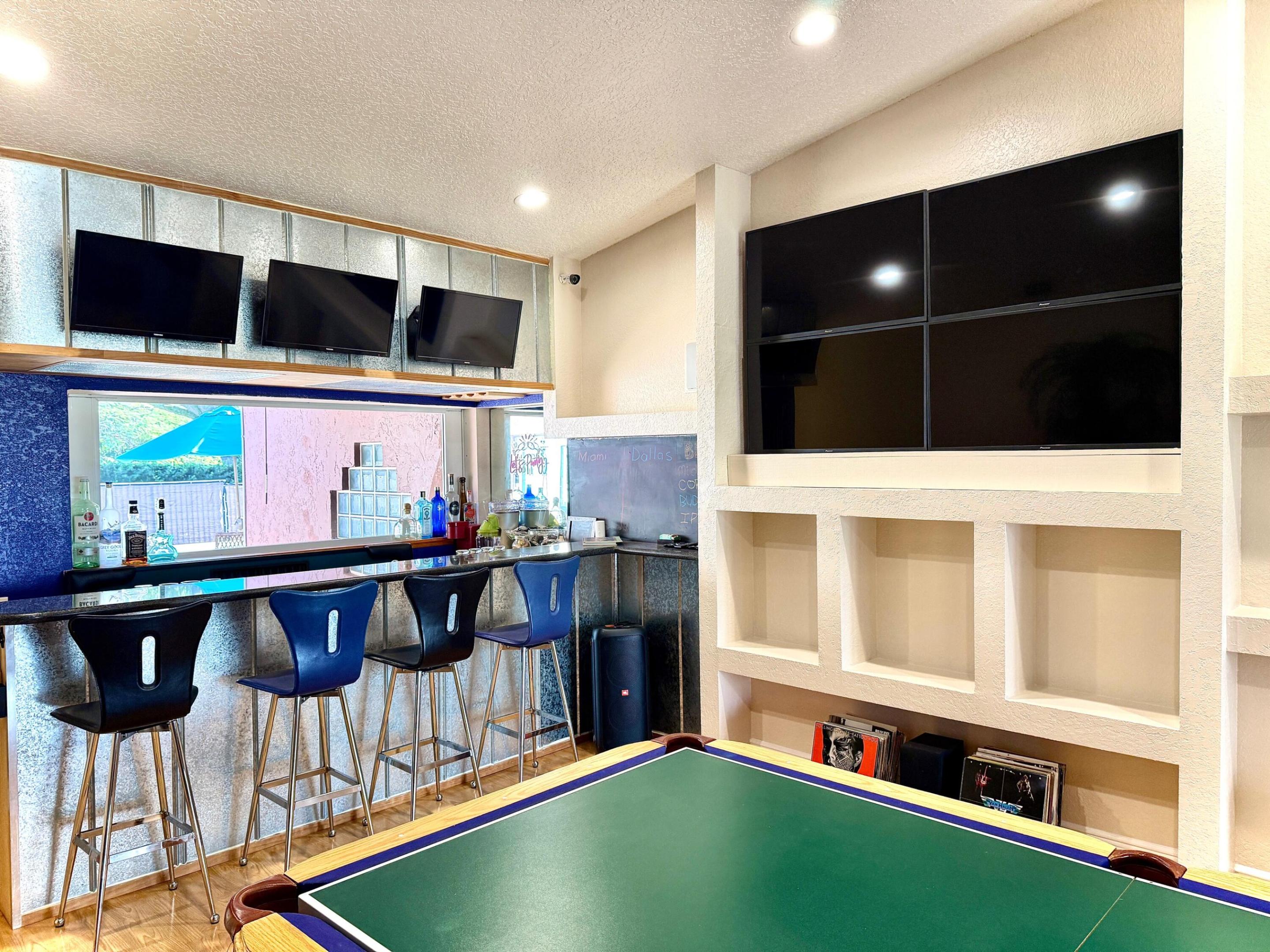 DAVIE WHISPERING PINES - Residential