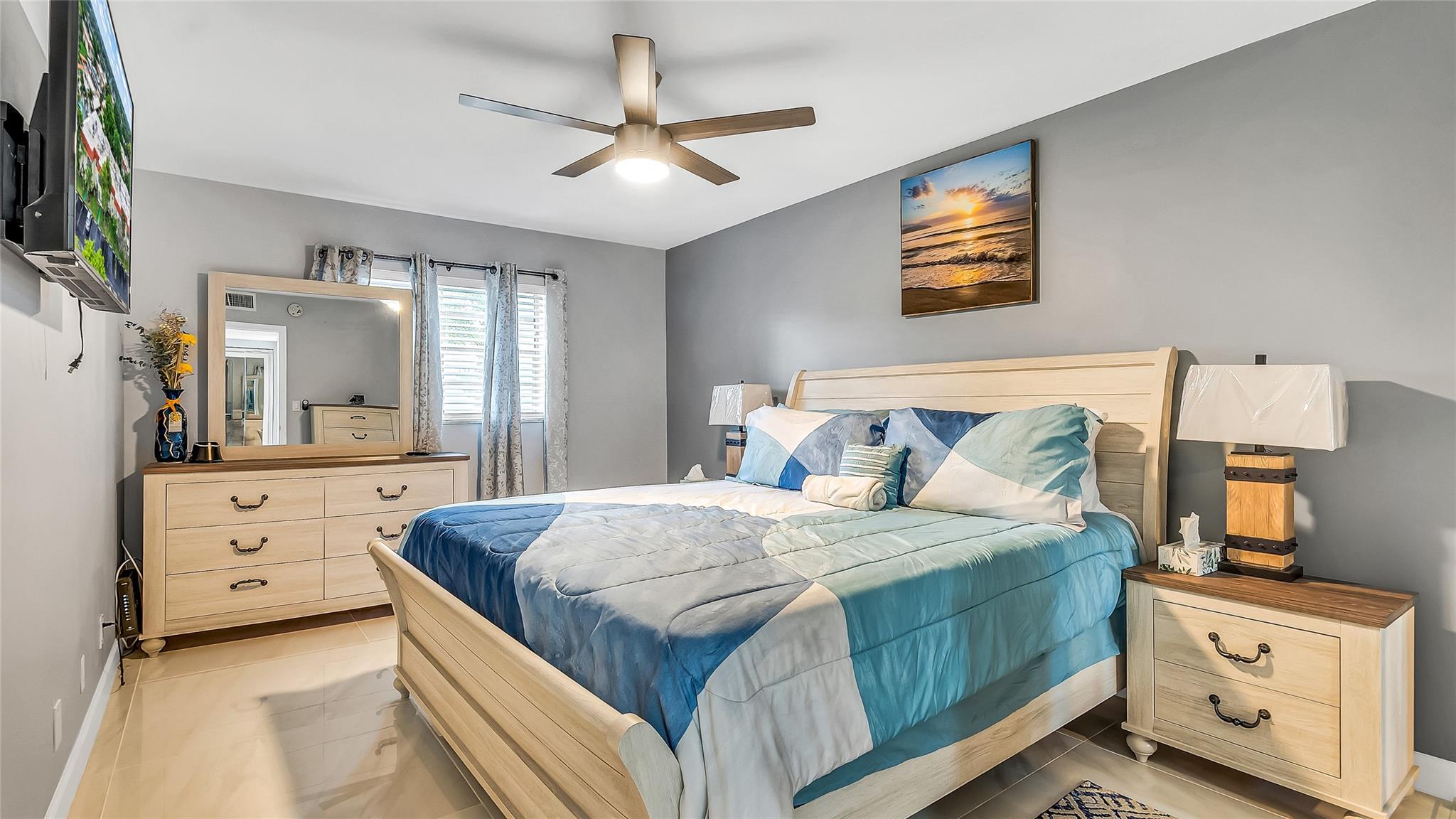 THE MEADOWS CONDO - Residential