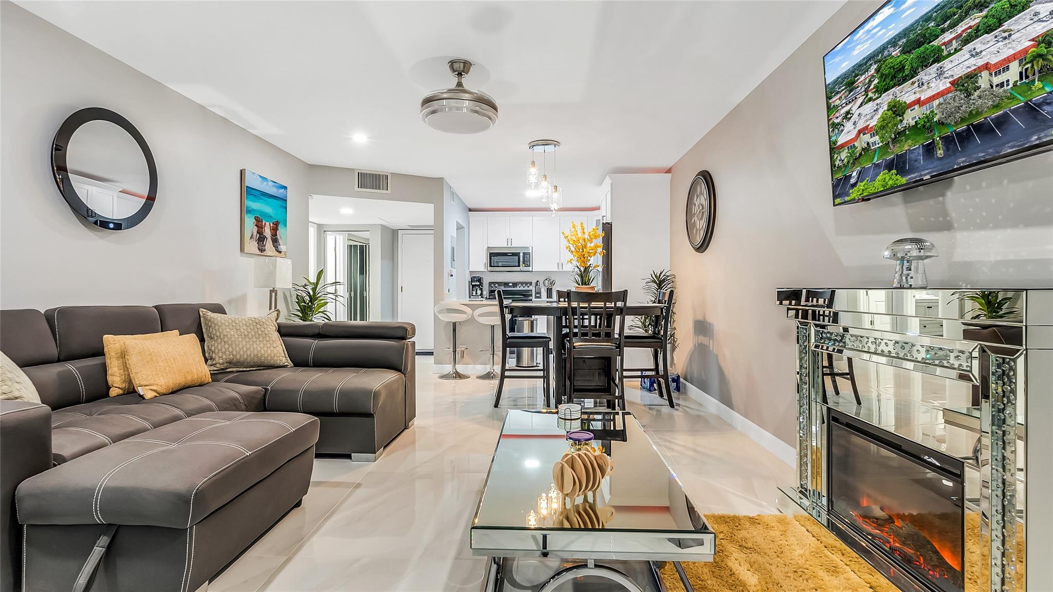 THE MEADOWS CONDO - Residential