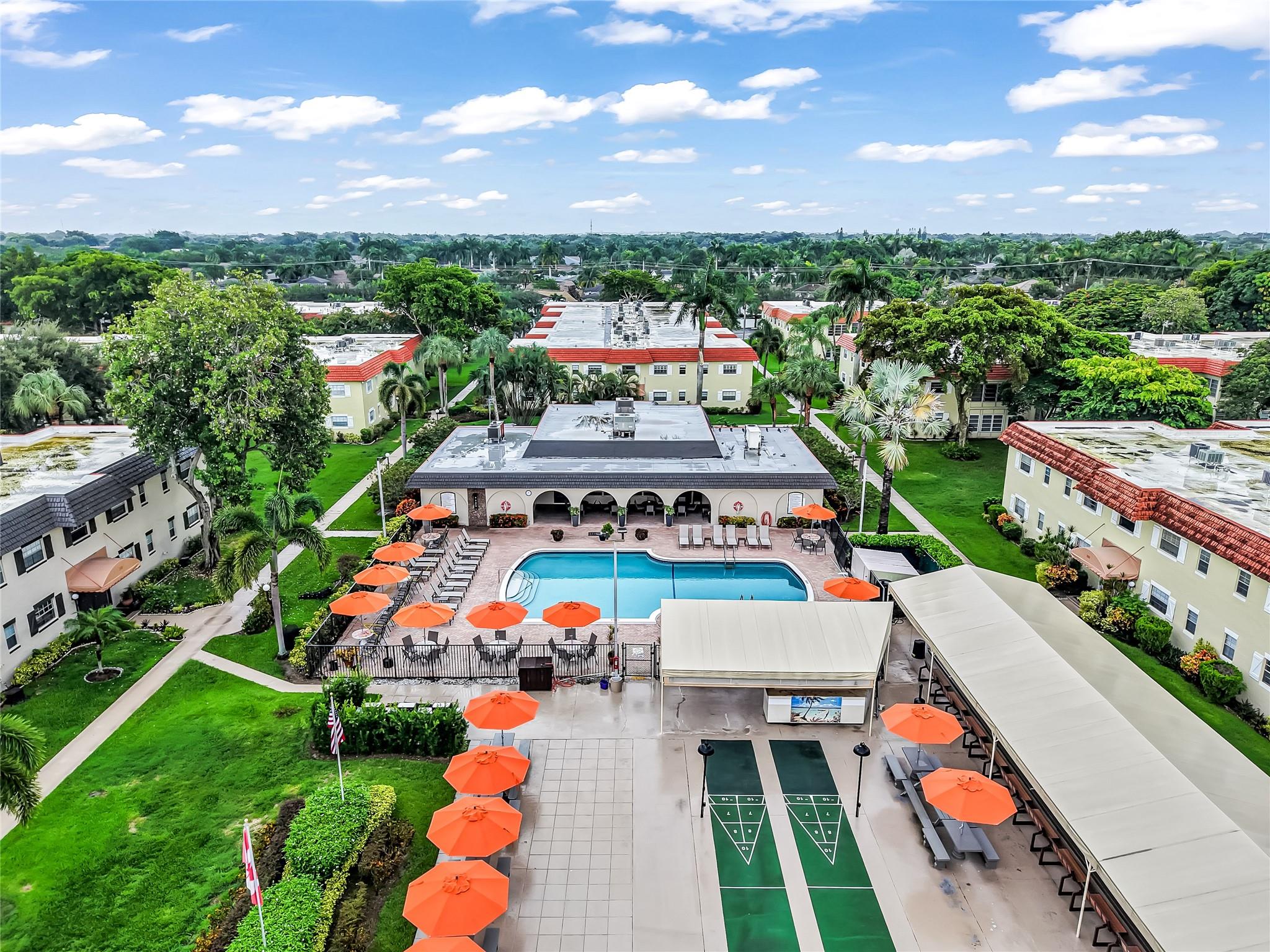 THE MEADOWS CONDO - Residential