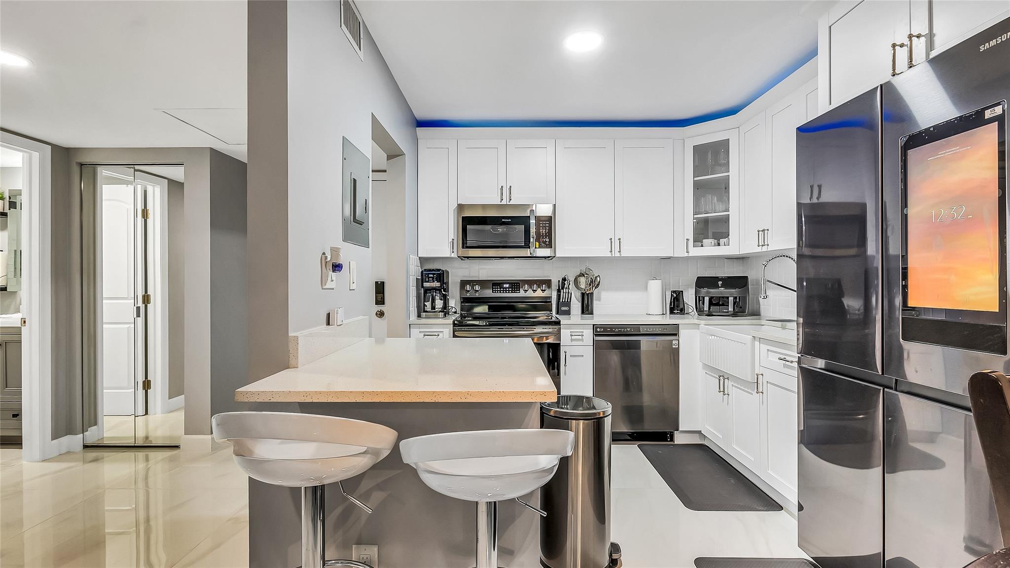 THE MEADOWS CONDO - Residential