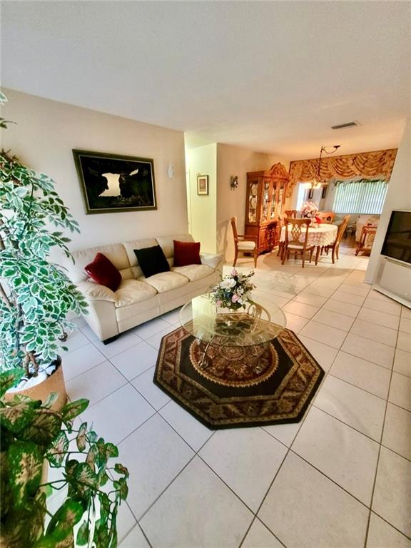 MAINLANDS OF TAMARAC LAKE - Residential