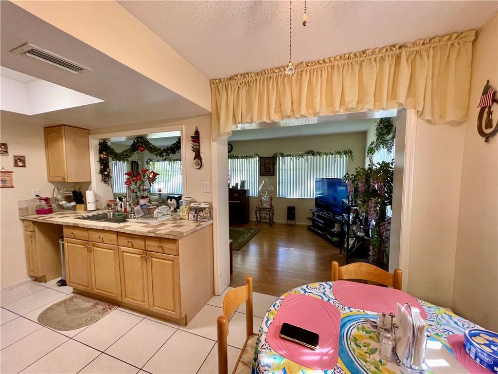 MAINLANDS OF TAMARAC LAKE - Residential