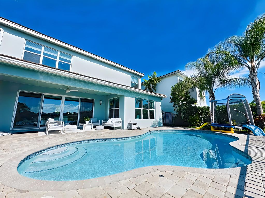 Photo of 15377 Green River Court, Delray Beach, FL 33446 (MLS # R11002226)