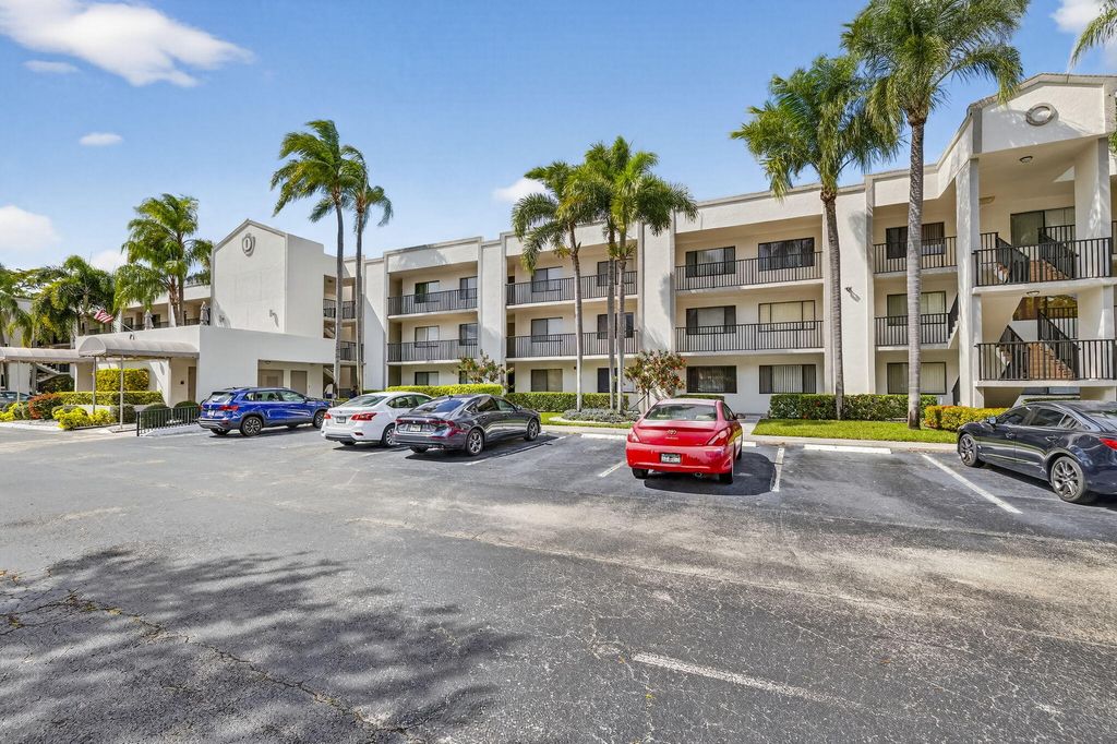 Photo of 10806 W Clairmont Circle #108, Tamarac, FL 33321 (MLS # B26005936)
