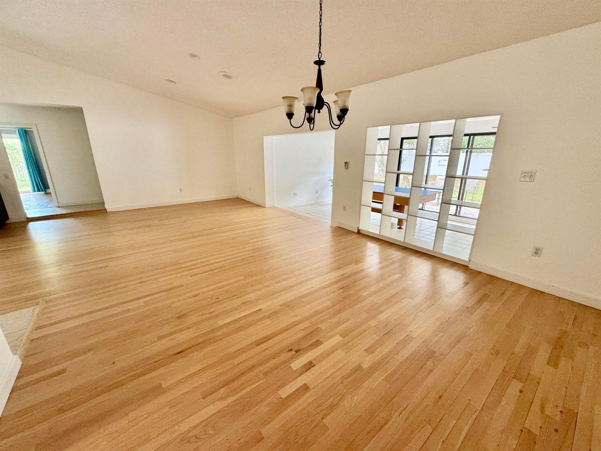 BOCA CLUB COLONY - Residential