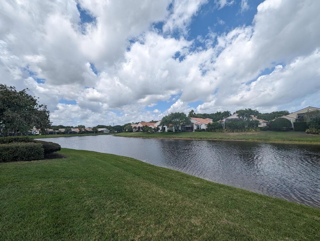 SHEARWATER AT JONATHANS LANDING - Residential Lease