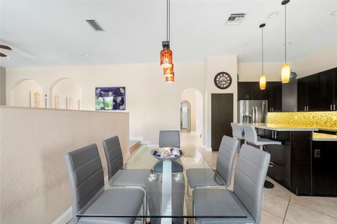 Single Family Residence in Coral Springs FL 5829 125th Ave Ave 28.jpg