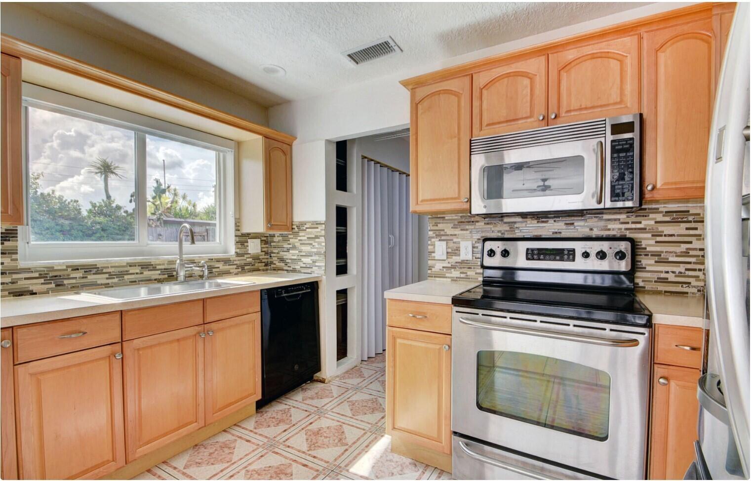 965 Orchid Drive
