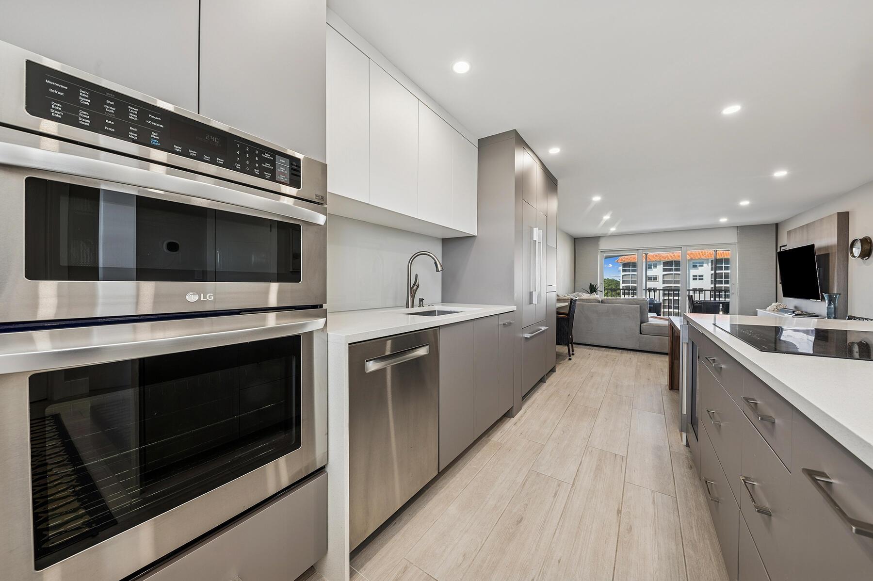 SAN REMO CONDO - Residential