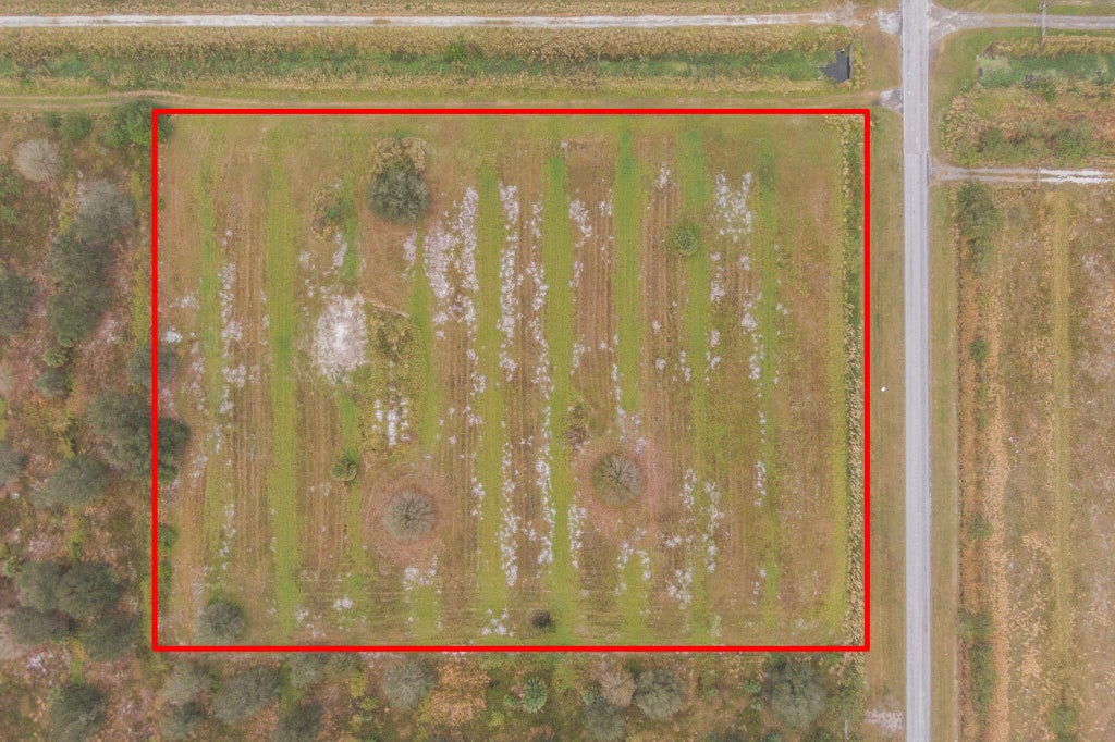 Photo of 3135 Sneed Road, Fort Pierce, FL 34945 (MLS # R11049295)