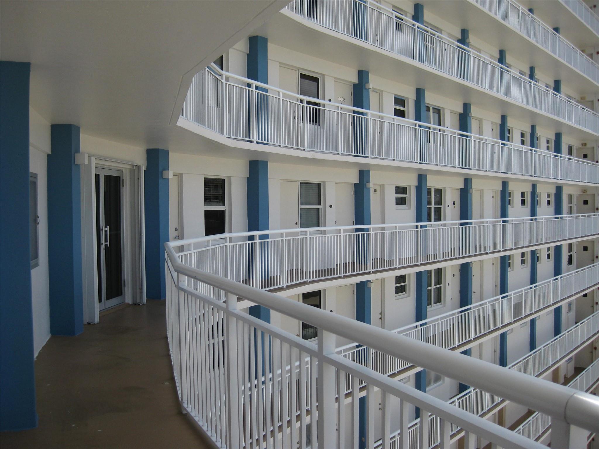 Nassau House - Residential