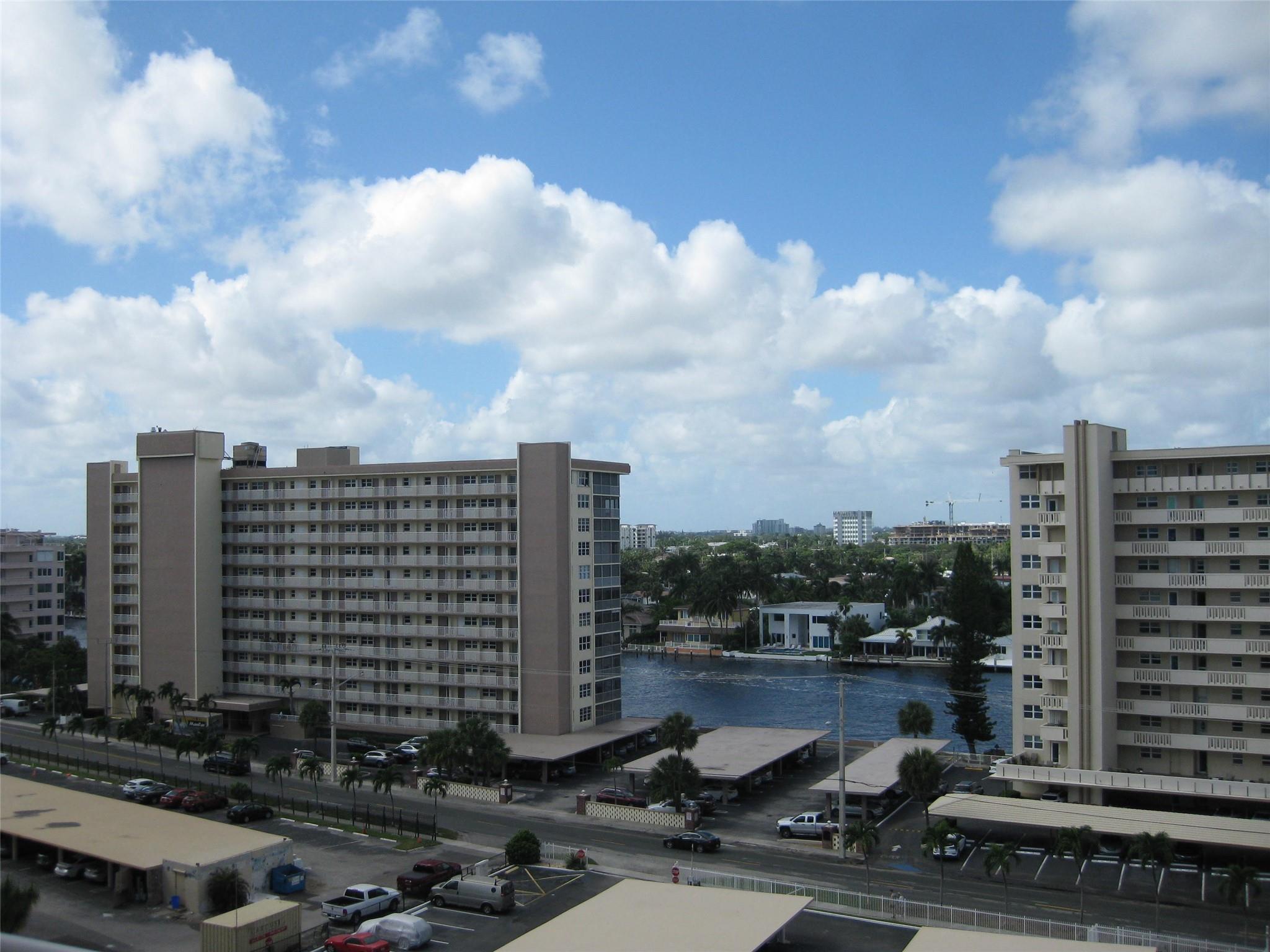 Nassau House - Residential
